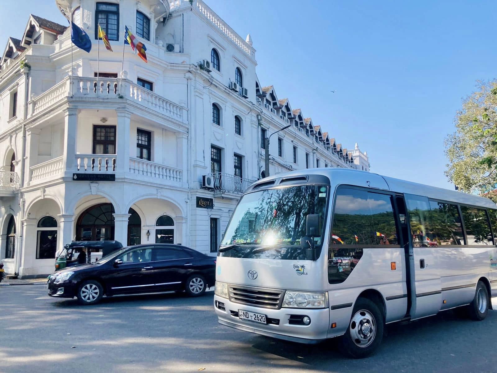 Airport transfer vehicle